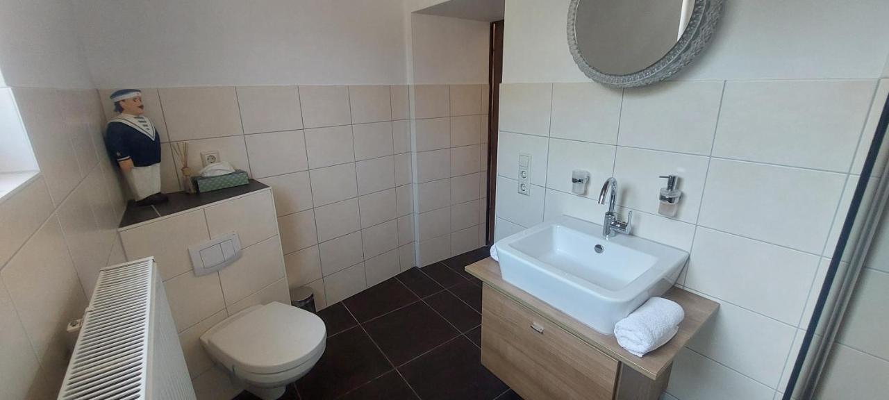 Gaestehaus Frevel Münstermaifeld Exteriör bild