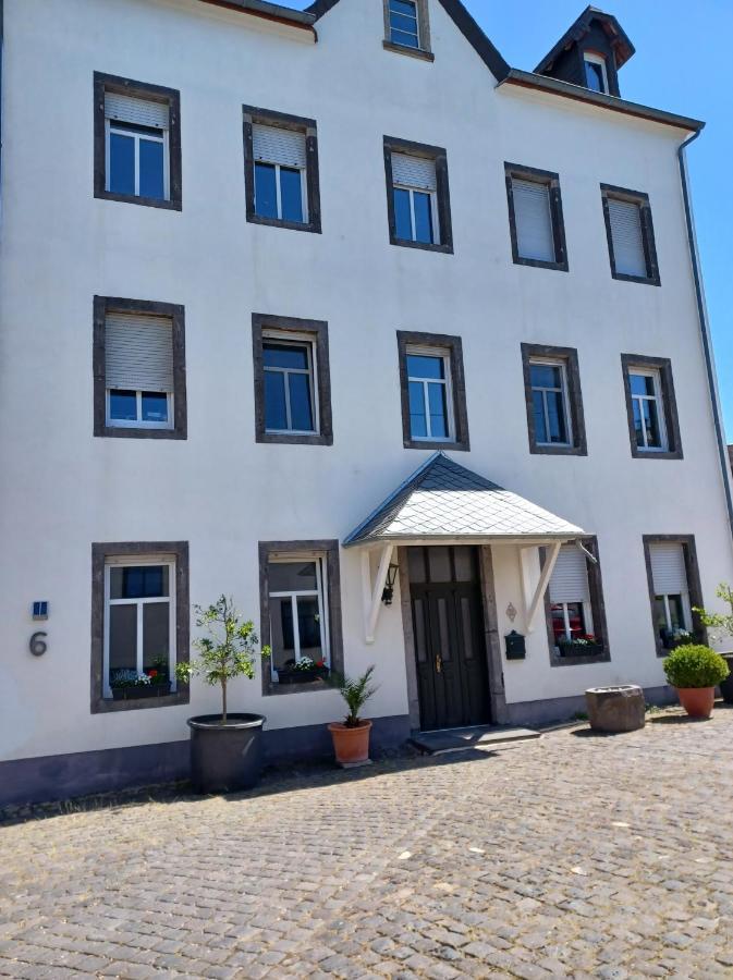Gaestehaus Frevel Münstermaifeld Exteriör bild